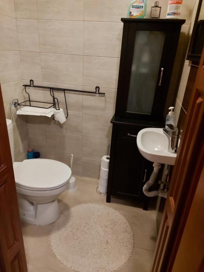 Nyugalom Szigete 2 Fos Apartman 1 Haloterrel Vertessomlo Exterior photo