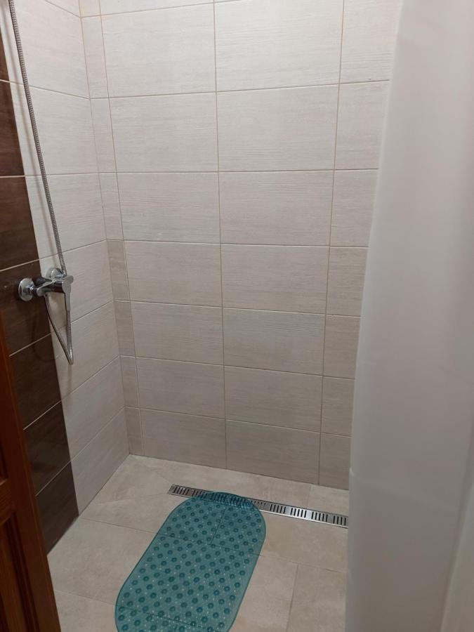 Nyugalom Szigete 2 Fos Apartman 1 Haloterrel Vertessomlo Exterior photo